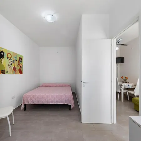 Casa Marux, *